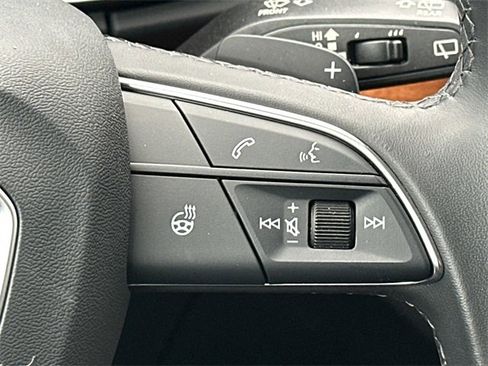 Used 2023 Audi Q5 2.0T Premium w/ Convenience Package image 25