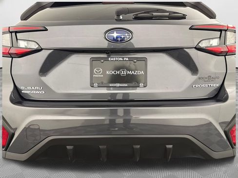 Used 2024 Subaru Crosstrek 2.0i Premium AWD/4WD image 18