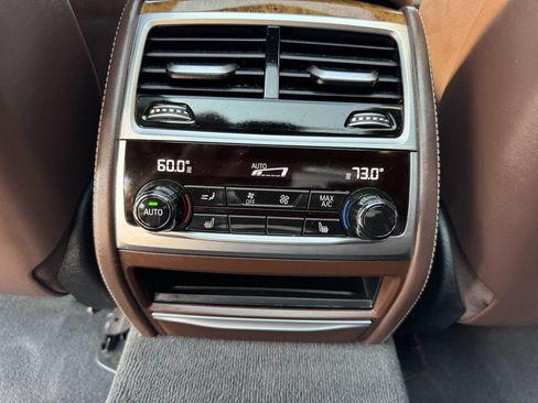 Used 2016 BMW 750i xDrive AWD/4WD image 44