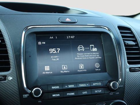 Used 2018 Kia Forte S w/ S Technology Plus Package FWD image 31