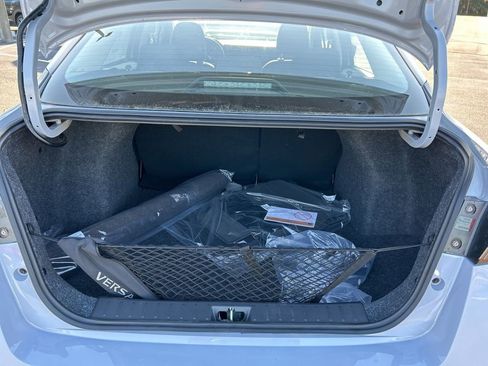 New 2025 Nissan Versa SR w/ Trunk Package image 40