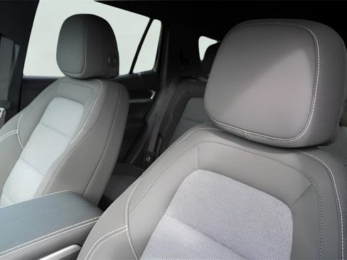 New 2026 GMC Terrain Elevation w/ Black Edition image 11