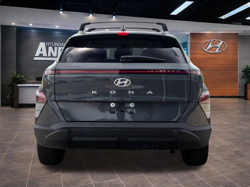 Certified 2025 Hyundai Kona SEL FWD image 11