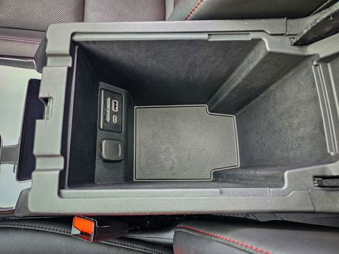 Used 2020 Chevrolet Blazer RS image 32