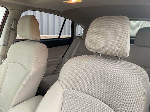 Used 2014 Subaru Crosstrek 2.0i Premium w/ Moonroof Package image 9