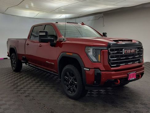 Used 2025 GMC Sierra 2500 AT4 w/ AT4 Premium Plus Package image 7