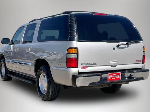 Used 2004 GMC Yukon XL SLT w/ Preferred Equipment Group image 4