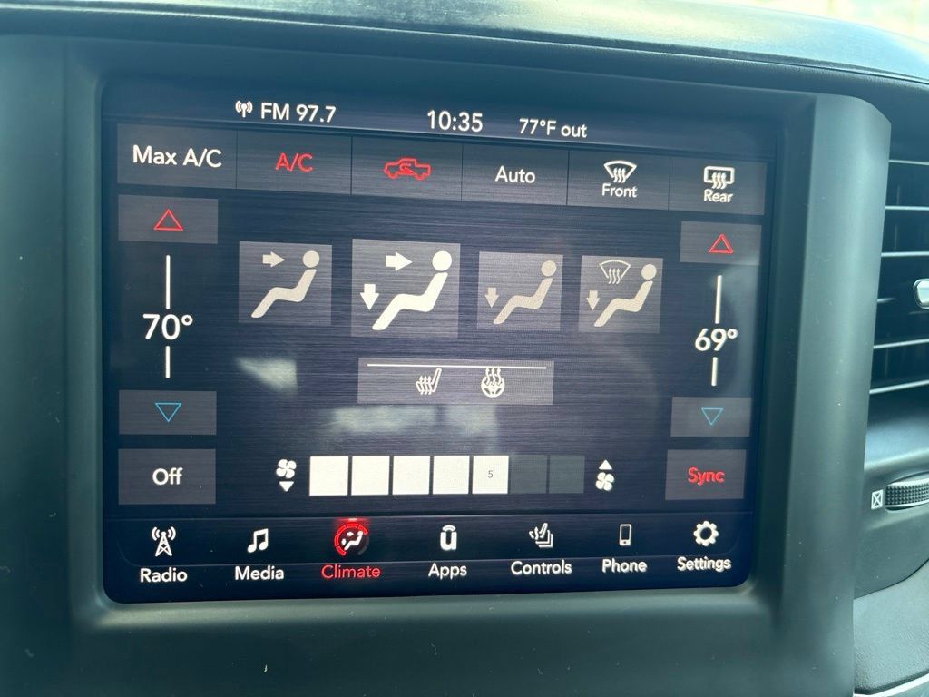 Used 2019 RAM 1500 Big Horn AWD/4WD image 35