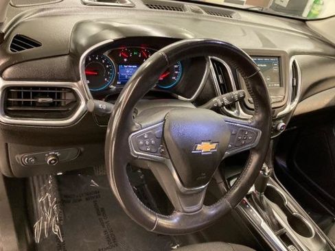 Used 2019 Chevrolet Equinox LT FWD image 8