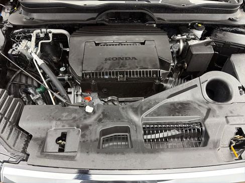 Used 2025 Honda Pilot Touring image 33