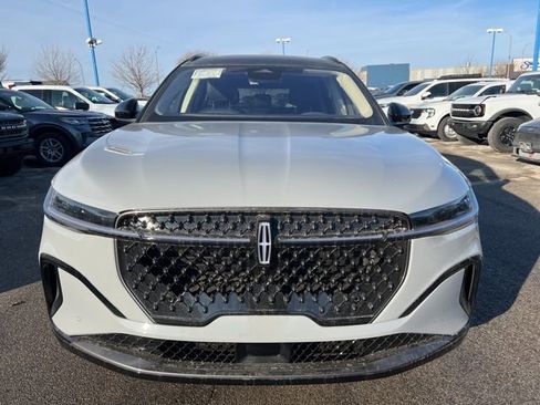 New 2026 Lincoln Nautilus Reserve w/ Jet Appearance Package image 12