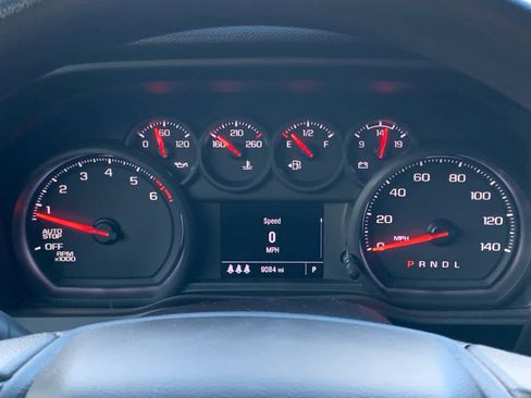 Certified 2024 Chevrolet Silverado 1500 Custom image 18