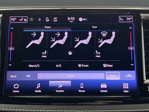 Used 2021 Chrysler Pacifica Touring-L w/ S Appearance Package FWD image 17
