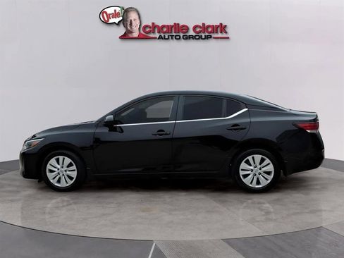 Used 2024 Nissan Sentra S image 2