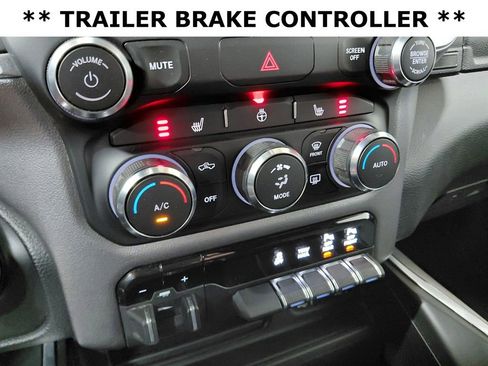 Used 2023 RAM 1500 Big Horn AWD/4WD image 10