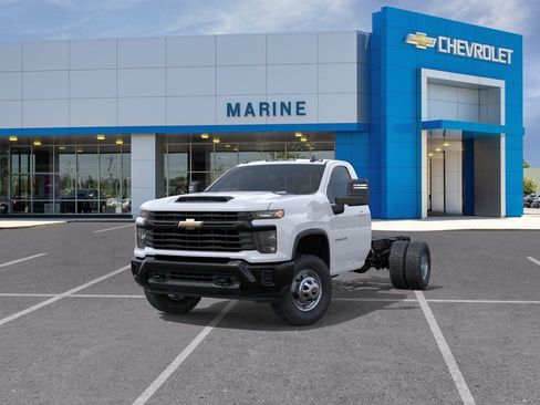 New 2026 Chevrolet Silverado 3500 W/T AWD/4WD image 8
