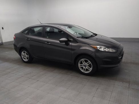 Used 2017 Ford Fiesta SE FWD image 11