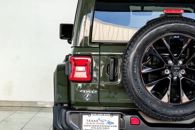 Used 2023 Jeep Wrangler Unlimited Sahara w/ Cold Weather Group AWD/4WD image 49
