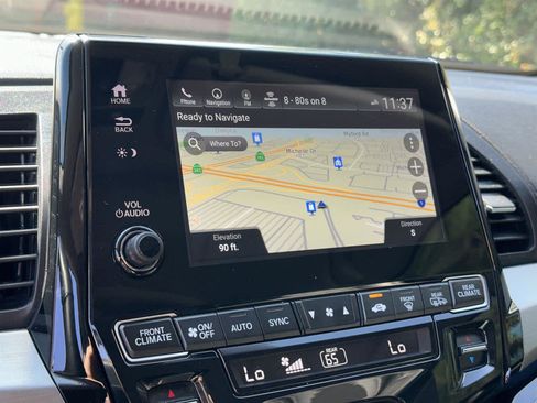 Used 2023 Honda Odyssey Touring image 17