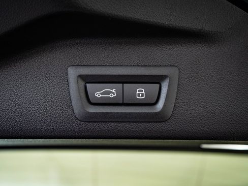 New 2026 BMW X5 xDrive50e w/ M Sport Package image 19