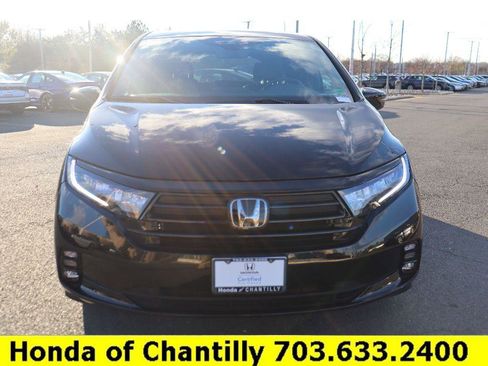 Certified 2023 Honda Odyssey Sport image 2