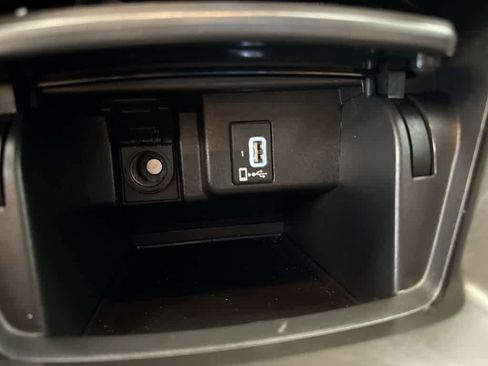 Certified 2018 Honda Accord EX-L image 34