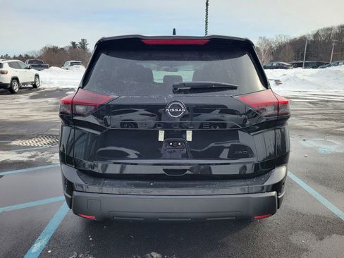 New 2026 Nissan Rogue Dark Armor image 4
