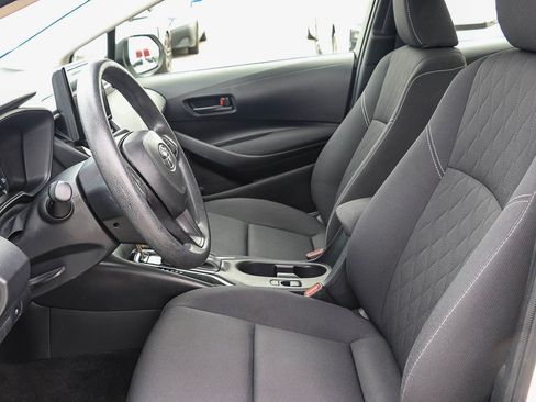 Certified 2024 Toyota Corolla LE AWD/4WD image 17