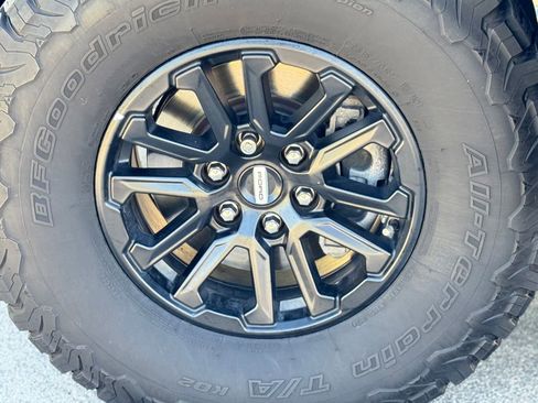 Used 2024 Ford F150 Raptor AWD/4WD image 8