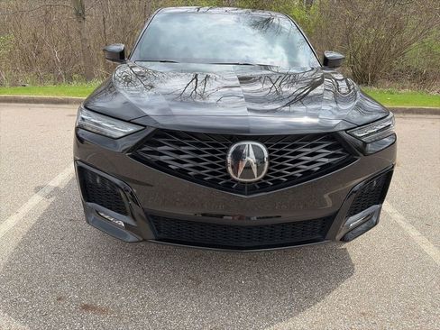 Used 2025 Acura MDX A-Spec image 2