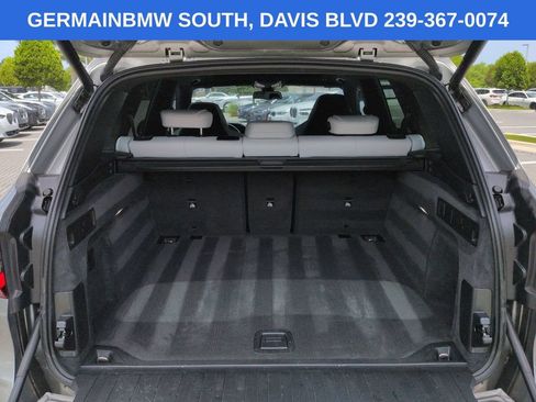 Used 2022 BMW X5 M w/ Competition Package 2 AWD/4WD image 15