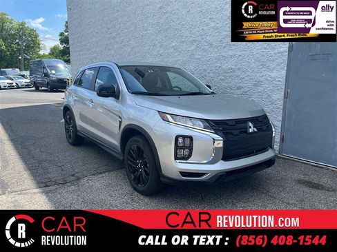 Used 2026 Mitsubishi Outlander Sport LE AWD/4WD image 1
