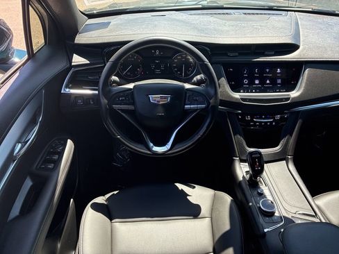 Used 2024 Cadillac XT6 Luxury FWD image 15