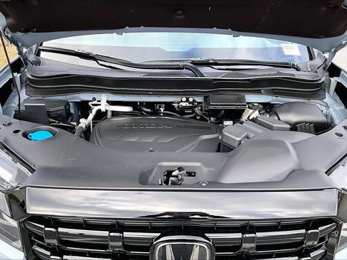 New 2026 Honda Ridgeline Black Edition image 16