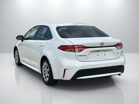 Used 2021 Toyota Corolla LE FWD image 7