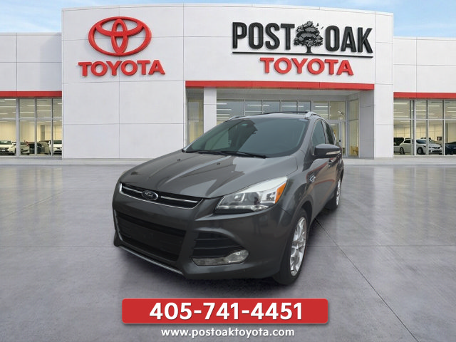Used 2016 Ford Escape Titanium w/ Equipment Group 301A AWD/4WD image 12