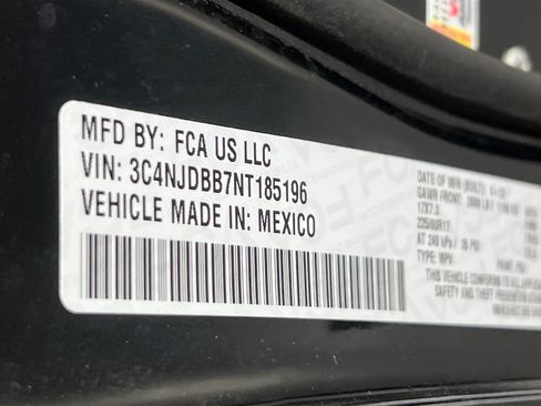 Used 2022 Jeep Compass Latitude w/ Convenience Group image 29