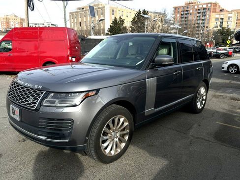 Used 2019 Land Rover Range Rover HSE image 3