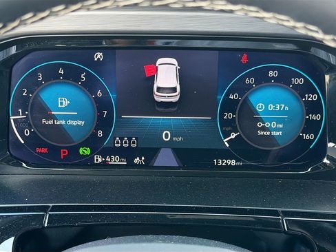 Used 2025 Volkswagen Atlas Cross Sport SE image 38