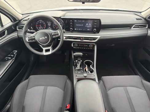 Used 2023 Kia K5 LXS image 23