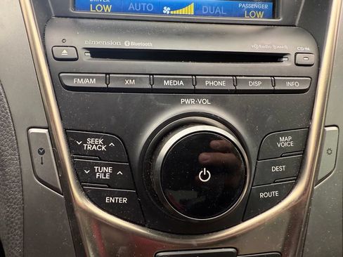 Used 2012 Hyundai Azera FWD image 19