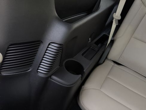 Used 2021 Ford Explorer Limited w/ Equipment Group 301A image 52