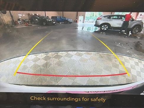 Used 2026 Toyota RAV4 SE w/ Weather Package AWD/4WD image 29
