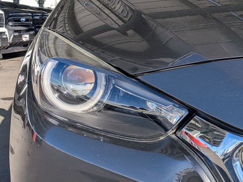 Used 2017 MAZDA MAZDA3 Grand Touring image 6