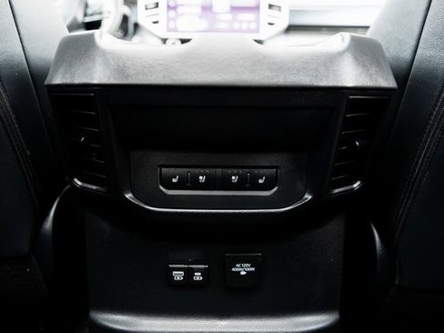 Used 2025 Toyota Tundra Platinum image 26