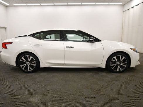 Used 2017 Nissan Maxima 3.5 SL image 9