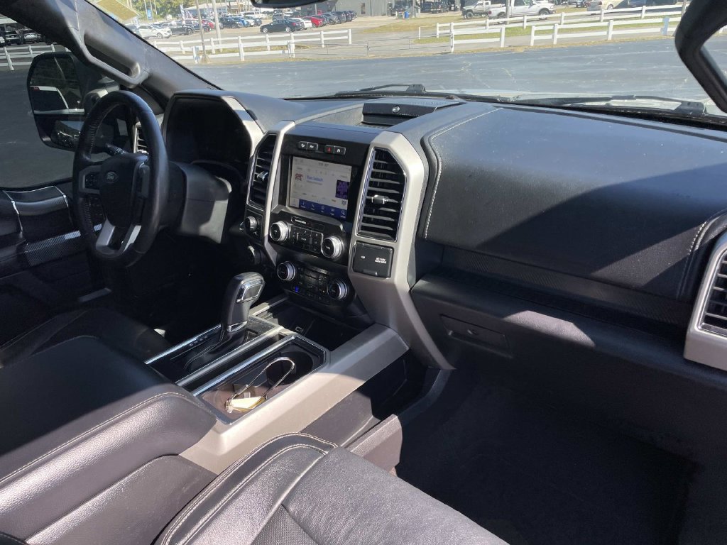Used 2019 Ford F150 Lariat w/ Equipment Group 502A Luxury AWD/4WD image 31