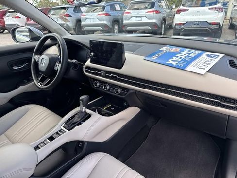 Used 2025 Honda HR-V EX-L image 18