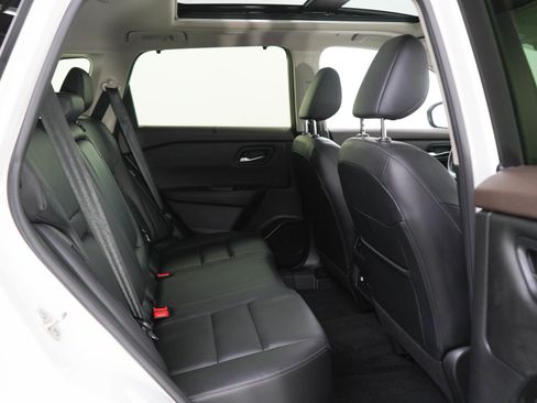 Used 2023 Nissan Rogue SL w/ SL Premium Package AWD/4WD image 12