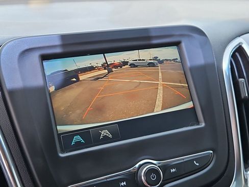 Certified 2018 Chevrolet Equinox LT FWD image 19